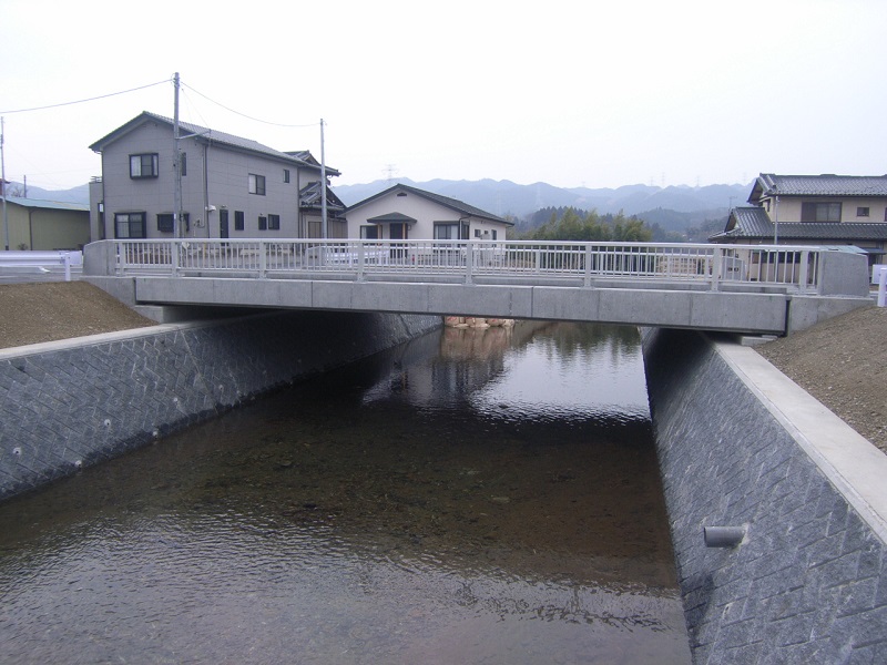 丸塚橋架換工事（R461号）